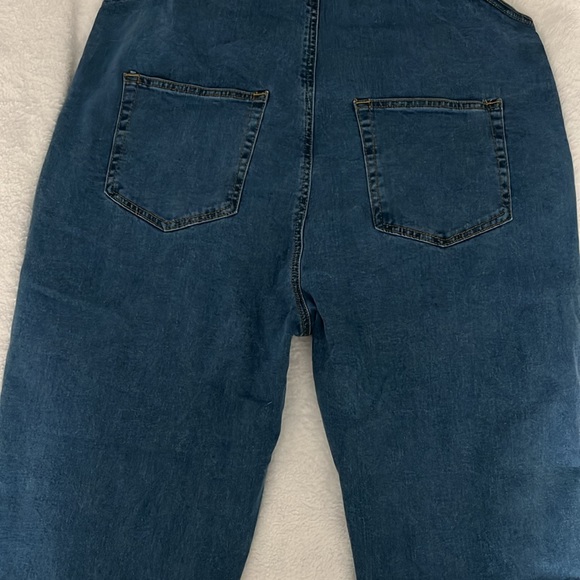 Denim Overalls worn once for camis Rachel costume. New!! Make me an offer. - Picture 6 of 6